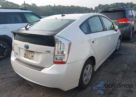 2010 Toyota Prius z USA, uszkodzony, nr VIN JTDKN3DUXA0040550